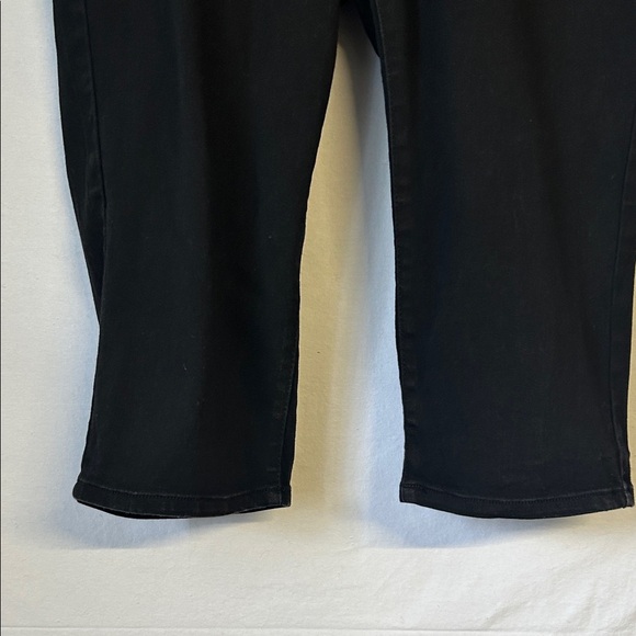 Faith Jeans Black Cropped Pants Size 14W - Picture 3 of 8